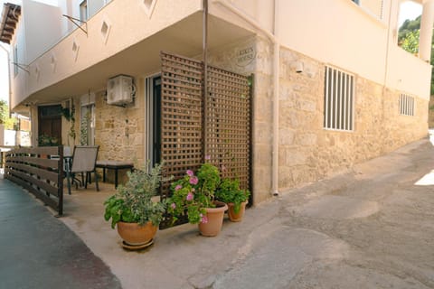 Kiki's House near Falassarna and Balos House in Crete