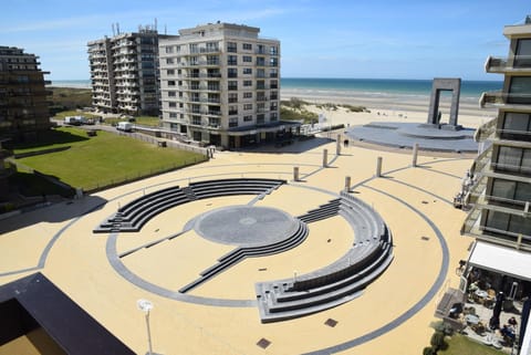 plaza Apartment in De Panne