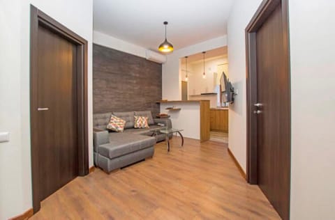 TV and multimedia, Living room, Other, Photo of the whole room, Seating area, Dining area, Area and facilities