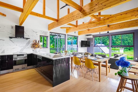 Living room, Diving, kitchen