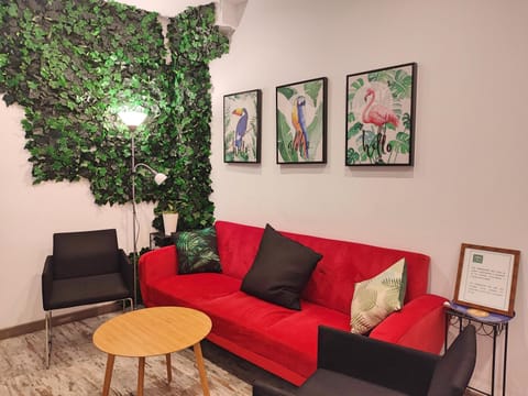 Living room, Decorative detail, Seating area