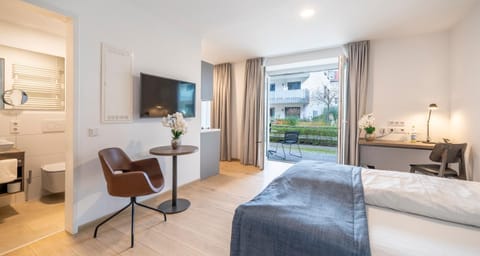 Balcony/Terrace, Photo of the whole room