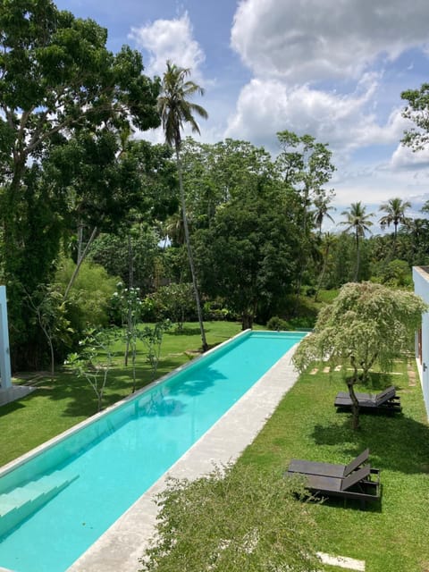 Property building, Bird's eye view, Garden, View (from property/room), Swimming pool