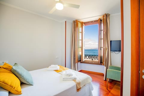 Bedroom, Sea view