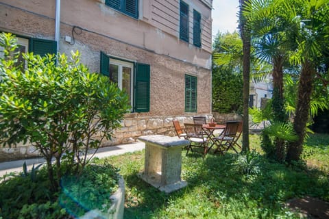 Property building, Garden, Seating area