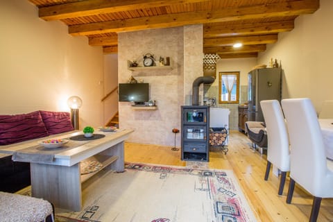 Guest house Sky Blue House in Montenegro