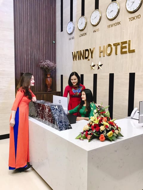 Staff, Communal lounge/ TV room, People, Activities, Library, View (from property/room), Balcony/Terrace, Lobby or reception, Lounge or bar, Beach, City view, Garden view, Landmark view, Pool view, River view, Street view, children, Facility for disabled guests