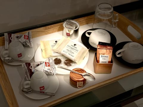 Coffee/tea facilities