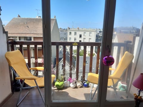 Chez Coco, 7 persons, triangle d'or, hypercentre Apartment in Deauville