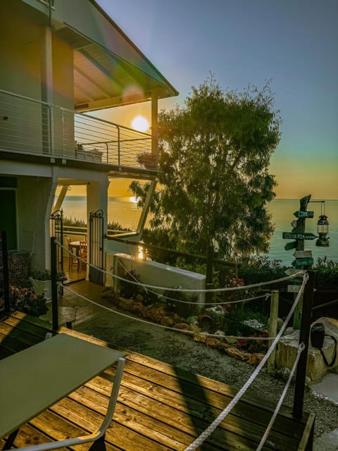 Natural landscape, Garden, View (from property/room), Balcony/Terrace, Sea view