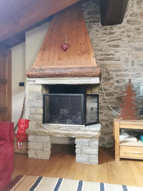 Affascinante appartamento ai piedi dell'ovovia Apartment in Courmayeur