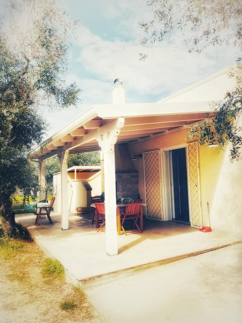 Patio, Facade/entrance