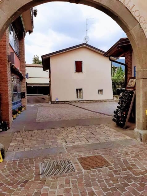 Il Cortile Apartment in Province of Brescia
