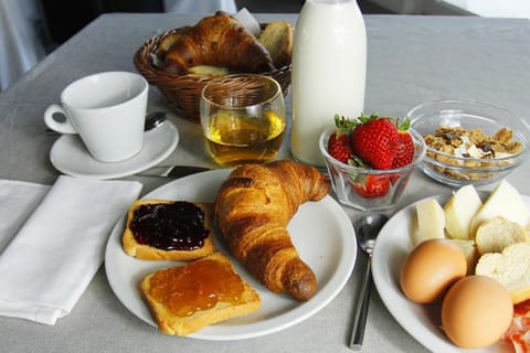 Food and drinks, Breakfast