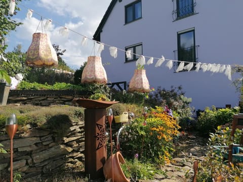 Property building, Spring, Garden