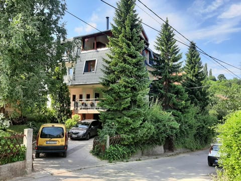 Guesthouse Hill Vacation rental in Sarajevo