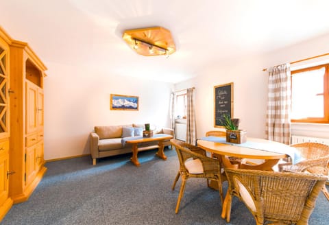 Gästehaus Ostler Apartment in Grainau