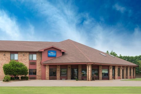 Property building, On site