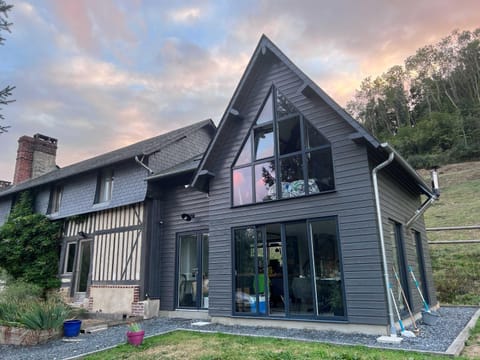 La Longère Rêve Normand Honfleur - Parking Privé - Entièrement Refait House in Honfleur