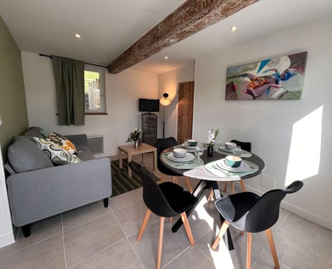 La Longère Rêve Normand Honfleur - Parking Privé - Entièrement Refait House in Honfleur