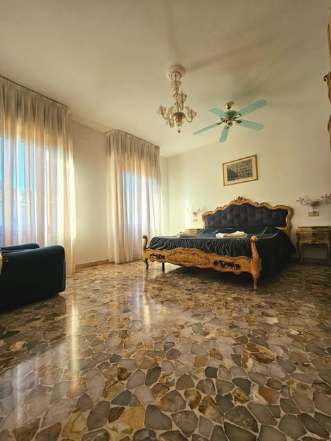 Cà ARIVANLIAL Venice villa apartament Apartment in Lido di Venezia