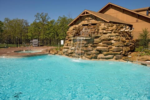 People, Spa and wellness centre/facilities, Fitness centre/facilities, Swimming pool, Swimming pool