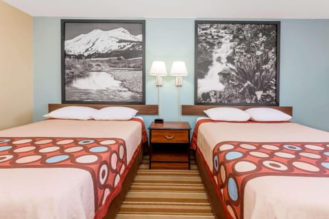 Photo of the whole room, On site