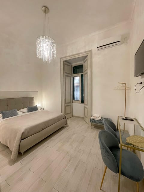 Salerno Center House- Corso Vittorio Emanuele- 2 camere- vicino Stazione Apartment in Salerno