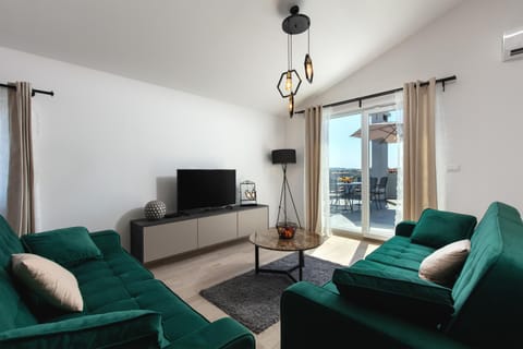 Royal View Apartment Apartment in Šibenik-Knin County, Croatia
