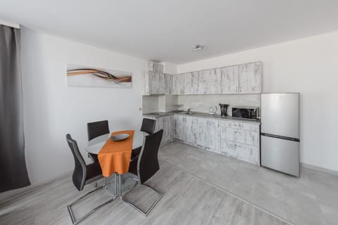 NEXT TO GONDOLA Stylish and Charming apartment Apartment in Bansko