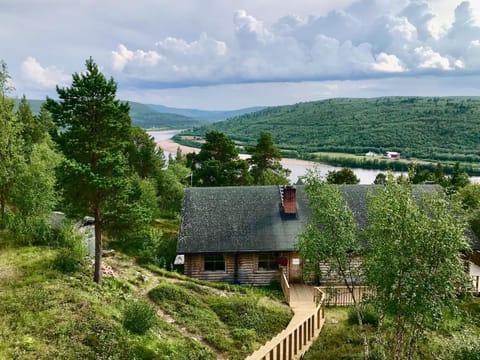 Property building, Nearby landmark, Day, Natural landscape, Mountain view, River view
