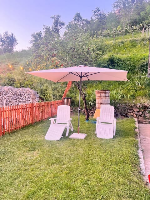 Guest House Gjelaj Bed and Breakfast in Montenegro