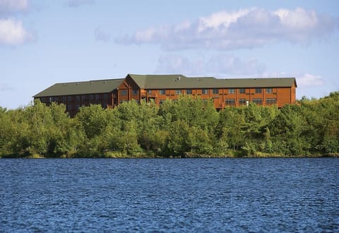 Property building, Natural landscape, Lake view