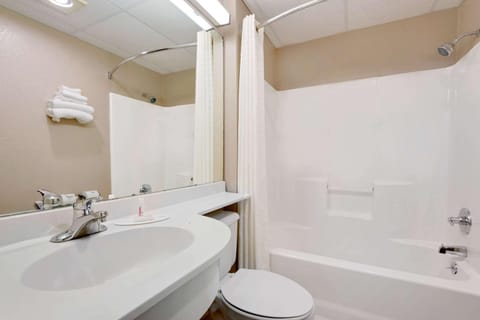 Bathroom, Photo of the whole room, On site