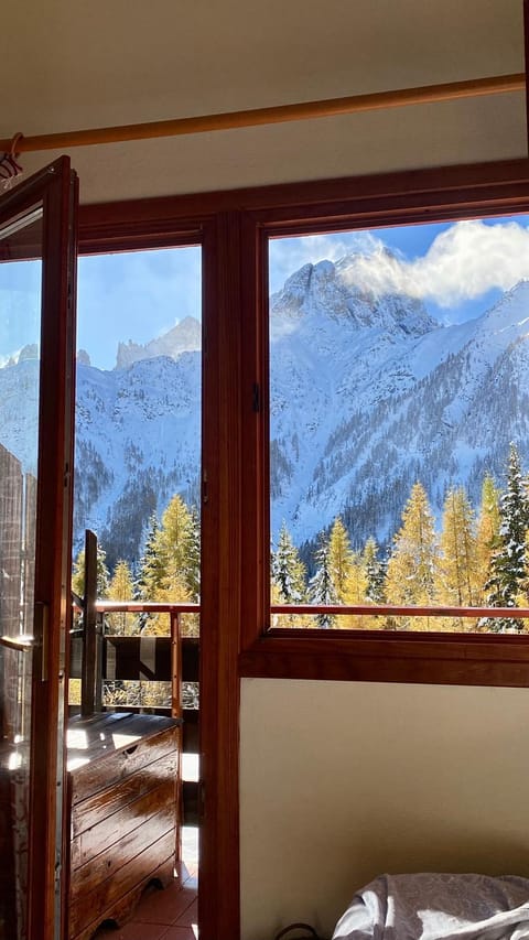 Natural landscape, View (from property/room), Mountain view