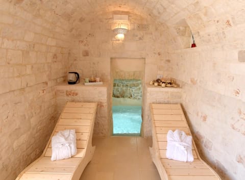 Hot Tub, Massage, Spa and wellness centre/facilities, Swimming pool