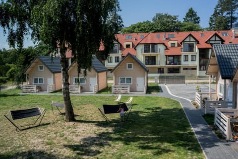 Facade/entrance, Off site, Bird's eye view, On site, Area and facilities, Entertainment, Location