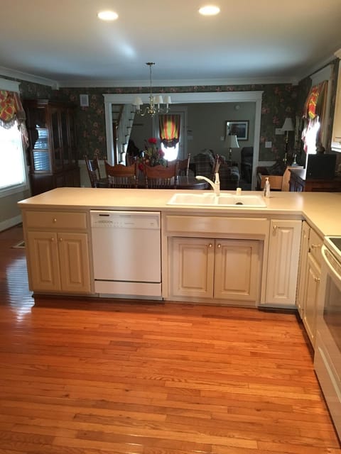 Downtown abode in the heart of the Bourbon Trail Villa in Kentucky