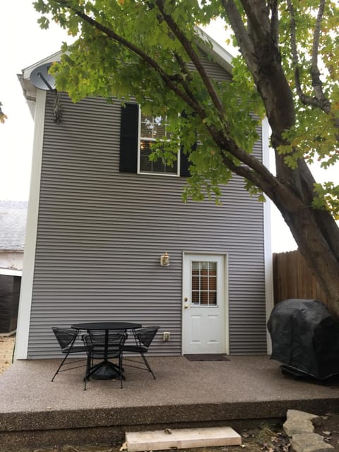 Downtown abode in the heart of the Bourbon Trail Villa in Kentucky