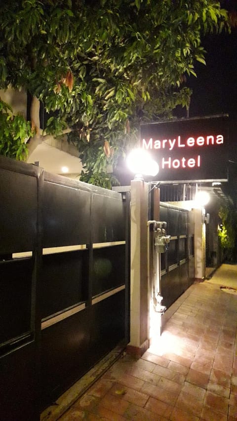Facade/entrance, Property logo or sign