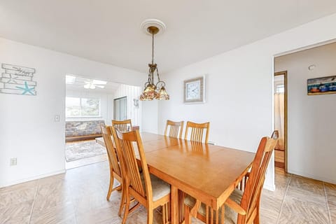 Tidal Links - 4 Bed 3 Bath Vacation home in Bandon Dunes House in Oregon