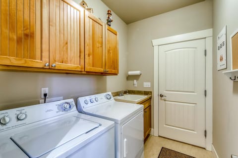 Bonne Chance Cottage House in Sequim