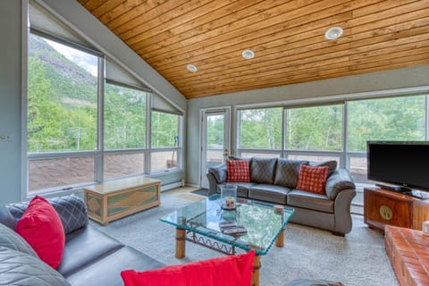 Manns Ranch A - 4 Bed 4 Bath Vacation home in East Vail House in Vail