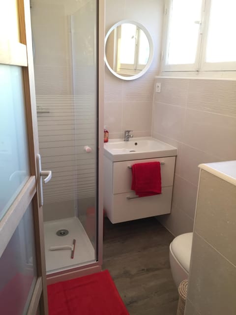 Le Petit Jeu Grignan Bed and Breakfast in Grignan