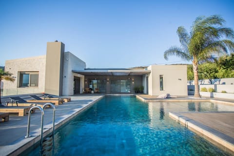 Patio, Swimming pool