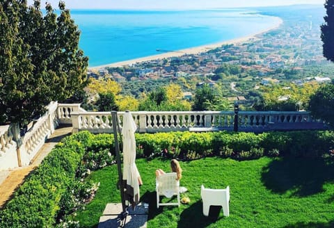 SECRET GARDEN - Suites & Apartments Villa in Vasto