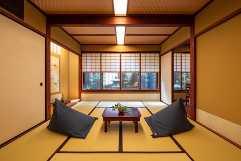 Living room, Garden view