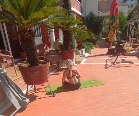 Vila L Budva Bed and Breakfast in Budva