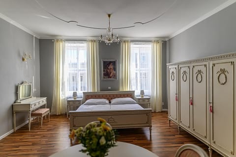 Living room, Bedroom