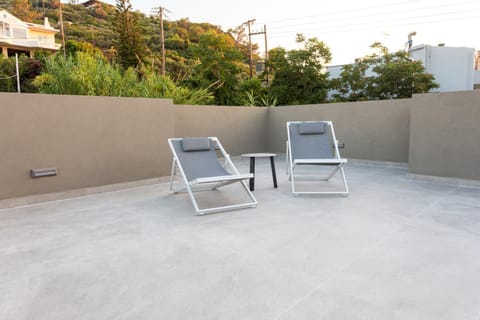 Patio, Balcony/Terrace, Balcony/Terrace, Seating area